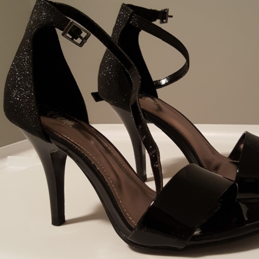 Black High Heels